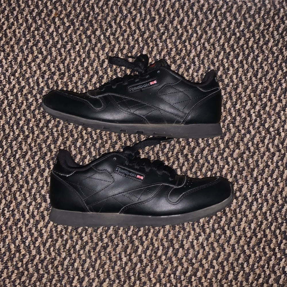 Reebok Classic Sneakers